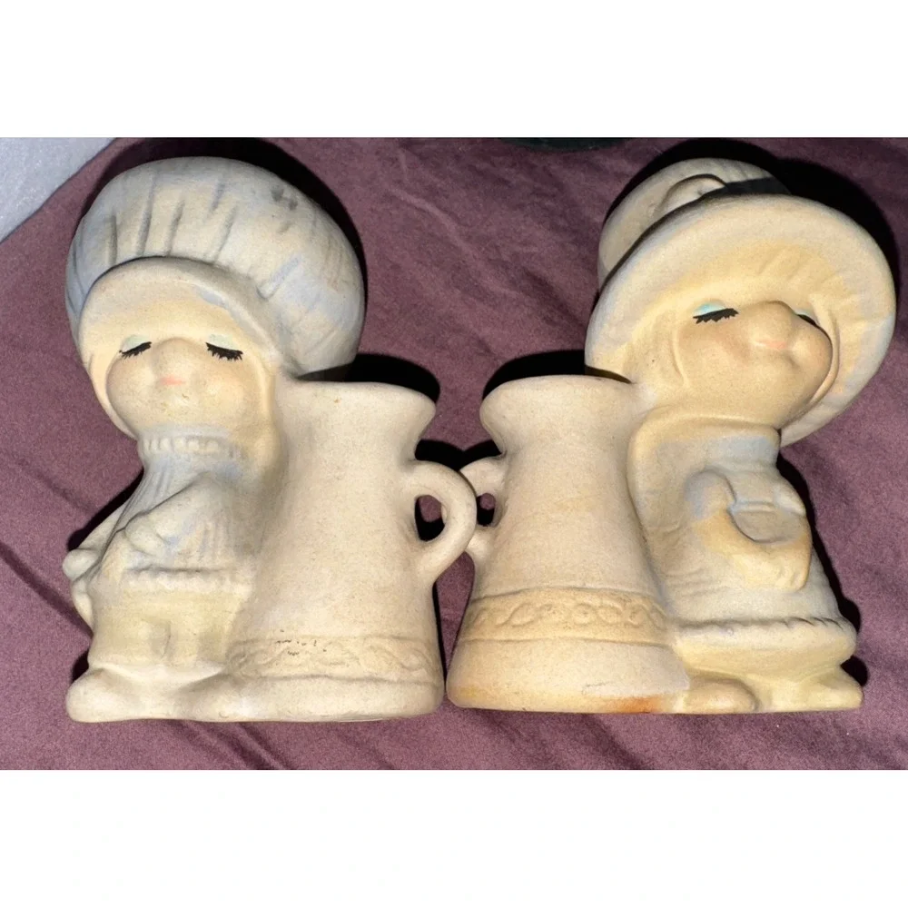 Vintage UCTCI Japan Big‎ blue Hat Girl And Boy Figurine. 4